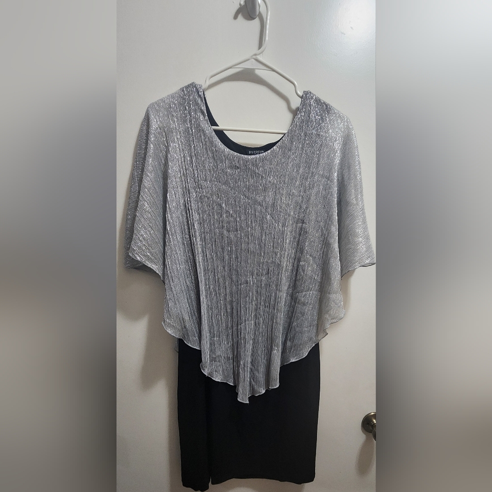 En Focus Studio Silver Metallic Cape Overlay Dress Size 14